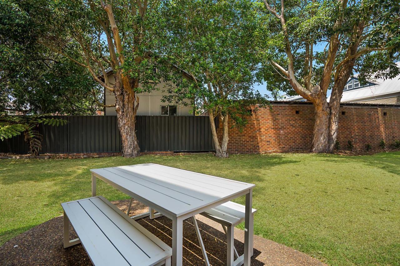 Newcastle Short Stay Accommodation - Centennial Terrace Apartments Buitenkant foto