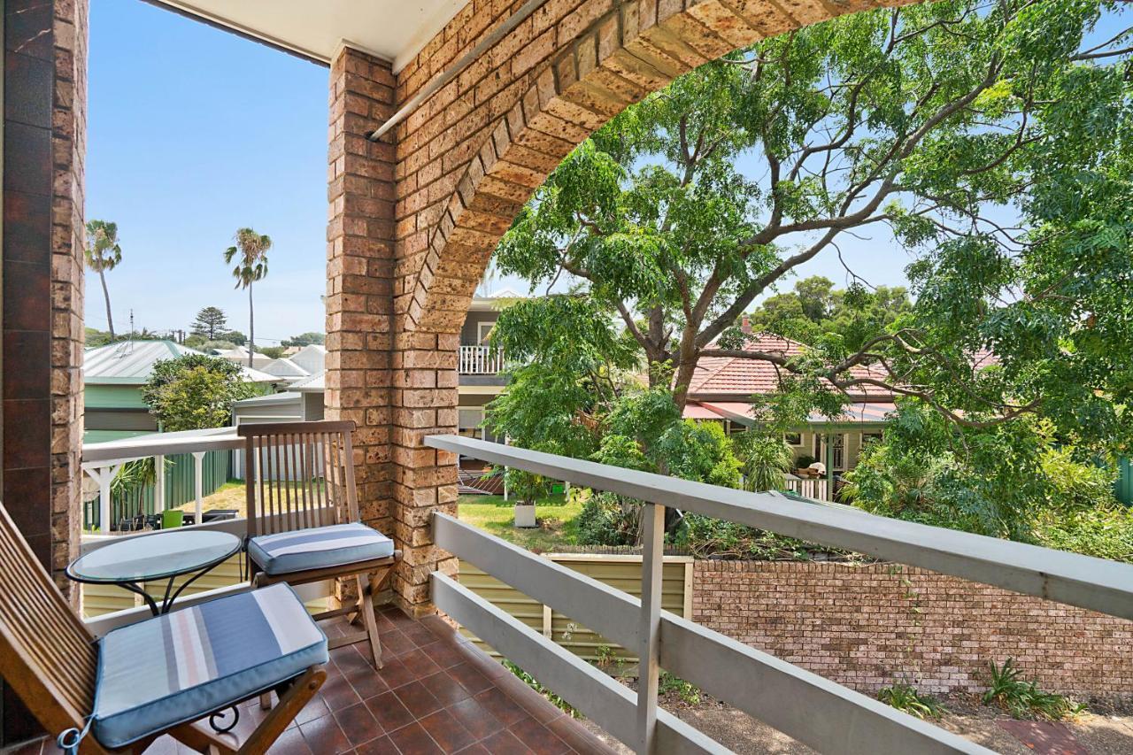 Newcastle Short Stay Accommodation - Centennial Terrace Apartments Buitenkant foto